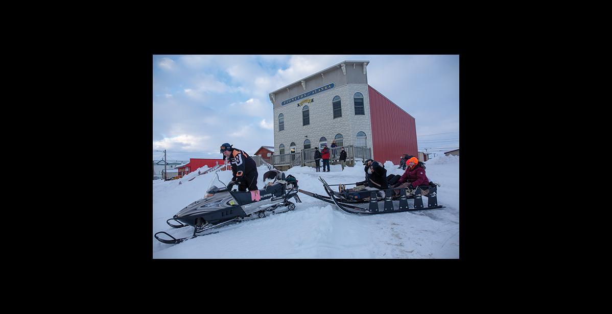 Photo by James Mason TAXI – Anthropologists got a ride with Charlie Lean to go tom codding.