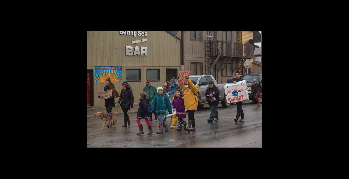 Photo by James Mason STUDENTS DEMAND ACTION— Students went on strike to draw attention to their concerns related to the climate crisis last Friday
