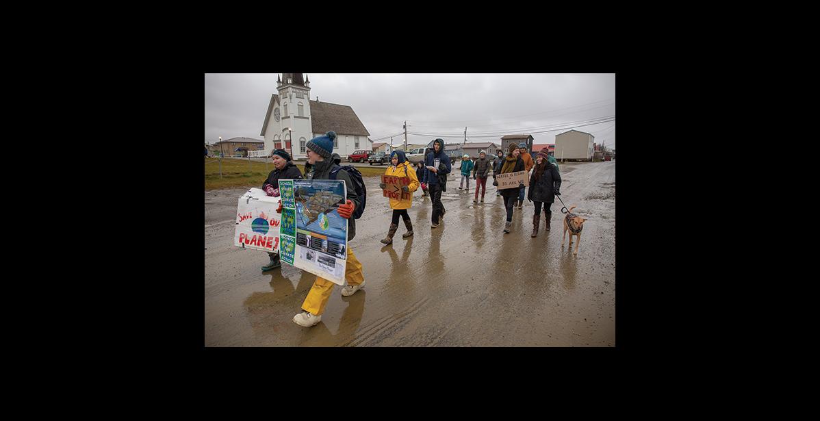 Photo by James Mason STUDENTS DEMAND ACTION— Students went on strike to draw attention to their concerns related to the climate crisis last Friday