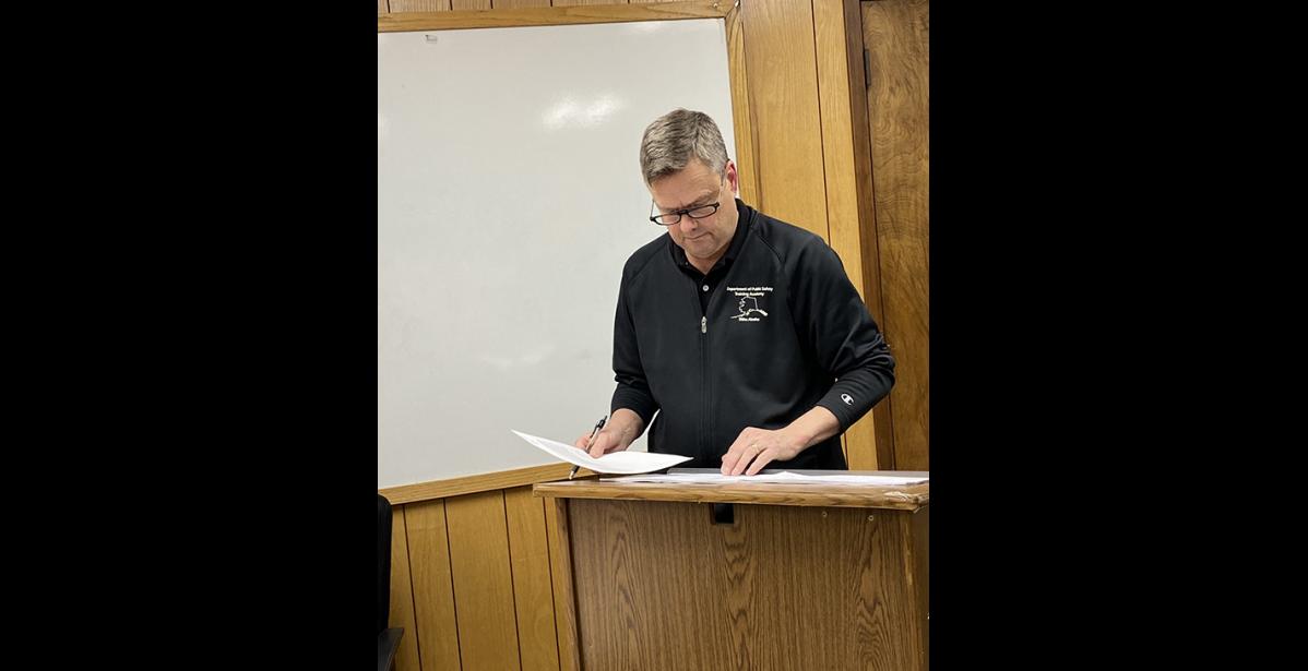 Photo by Sandra Medearis NPD Chief Bob Estes resigned.